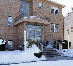 Stanford House in Passaic, NJ - Building Photo - Building Photo