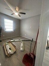 8411 Glen Regal Dr in Dallas, TX - Building Photo - Building Photo