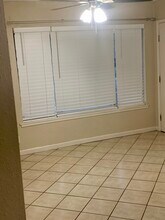 116 Stricklen Ave, Unit 116 Strickland in Del Rio, TX - Foto de edificio - Building Photo