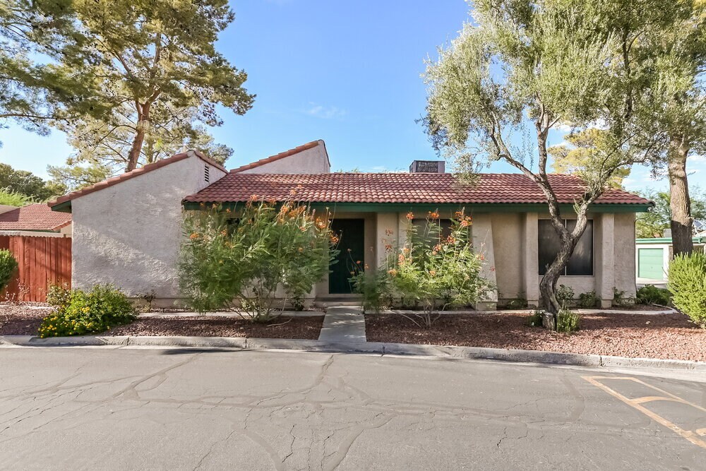 763 Heritage Vista Ave in Henderson, NV - Building Photo