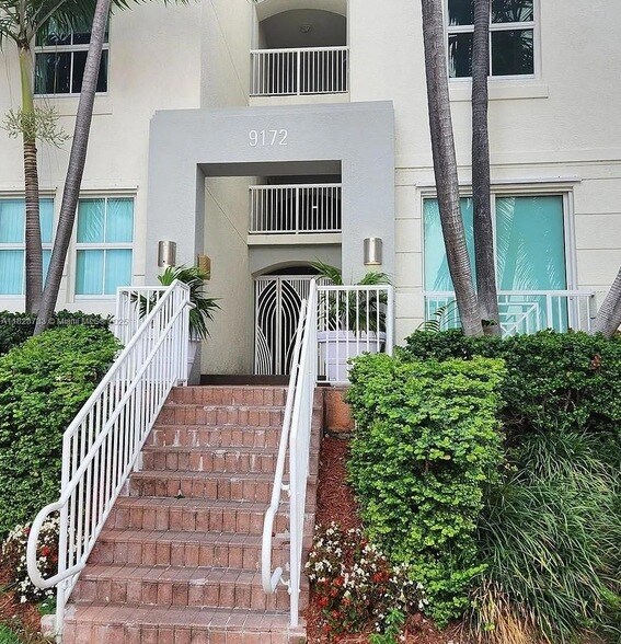 property at 9172 Collins Ave
