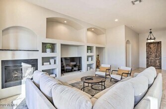 13639 E Hedgehog Pl in Scottsdale, AZ - Building Photo - Building Photo