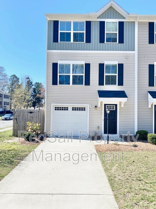 property at 22 Manilla Cir