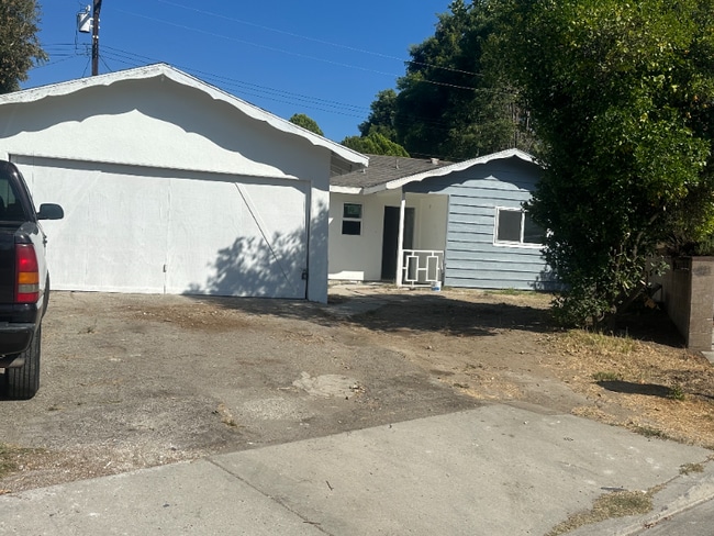 1918 Dunswell Ave in Hacienda Heights, CA - Foto de edificio - Building Photo