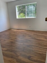 14141 Erwin St in Van Nuys, CA - Building Photo - Building Photo