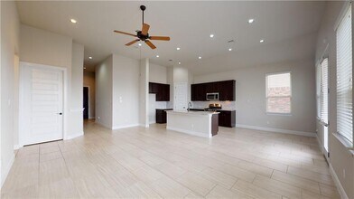 8050 Mozart St in Round Rock, TX - Building Photo - Building Photo