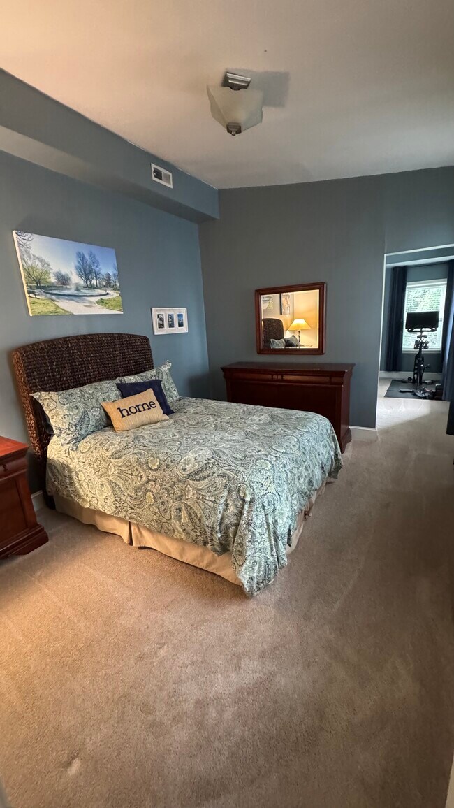 property at 2122 E Lombard St