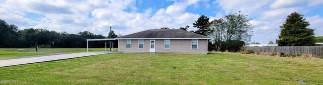 1026 Carmen Dr in St. Martinville, LA - Building Photo - Building Photo