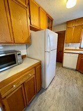 11311 Highridge Dr in Independence, MO - Building Photo - Building Photo