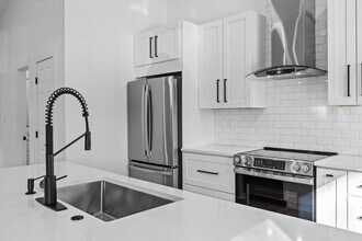 8625 Cedarbrook Dr in Charlotte, NC - Building Photo - Building Photo