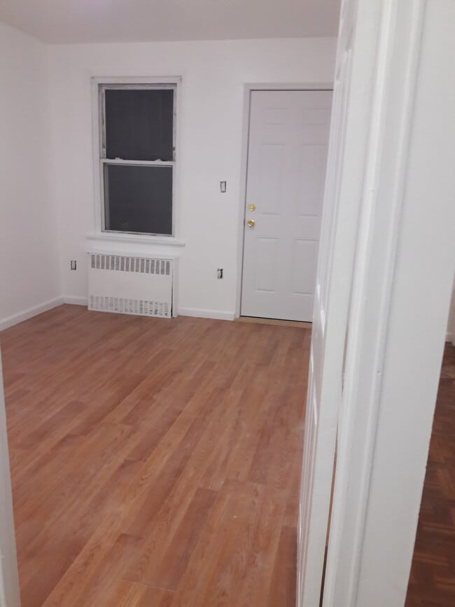 70-06-06 30th Ave. in Queens, NY - Building Photo - Building Photo