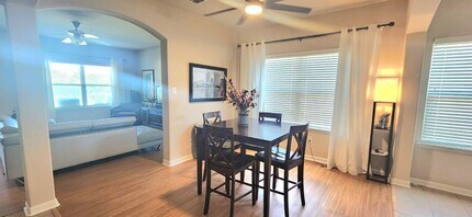 1210 Plaza Lake Dr in San Antonio, TX - Building Photo - Building Photo