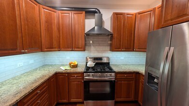 4648 N Winthrop Ave, Unit 2B in Chicago, IL - Building Photo - Building Photo