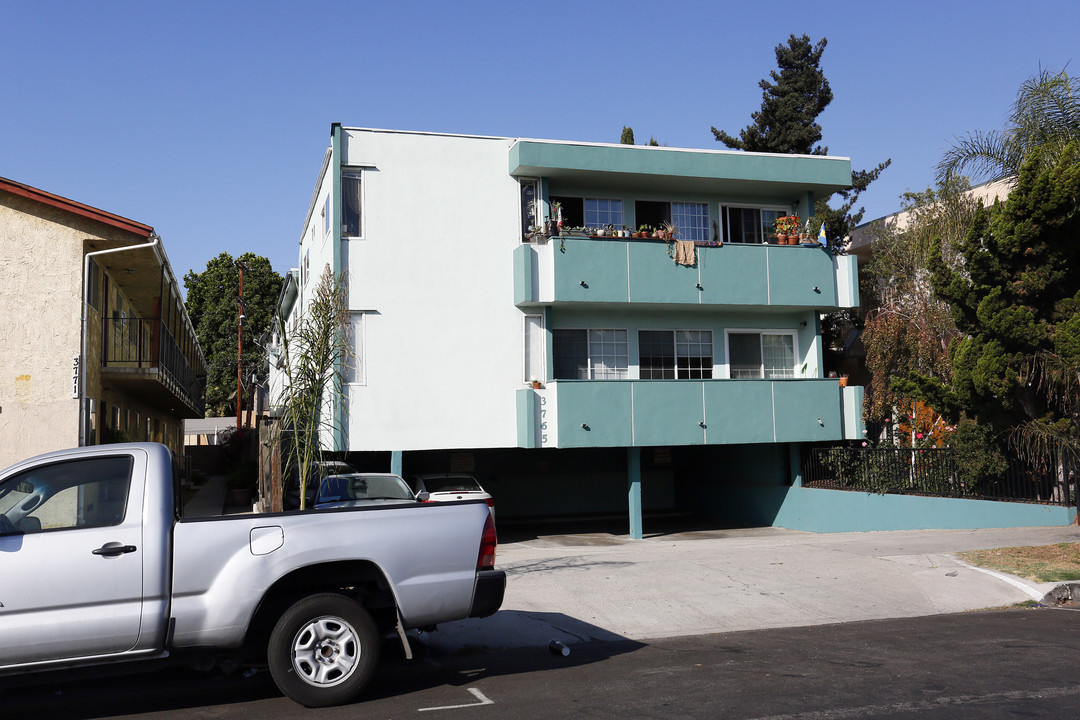3765 Vinton Ave in Los Angeles, CA - Foto de edificio