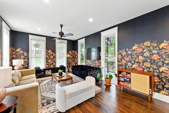 813 1/2 E 13th St in Austin, TX - Building Photo - Building Photo