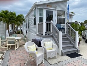 5301 Beach Blanket Cir in Fort Pierce, FL - Building Photo - Building Photo