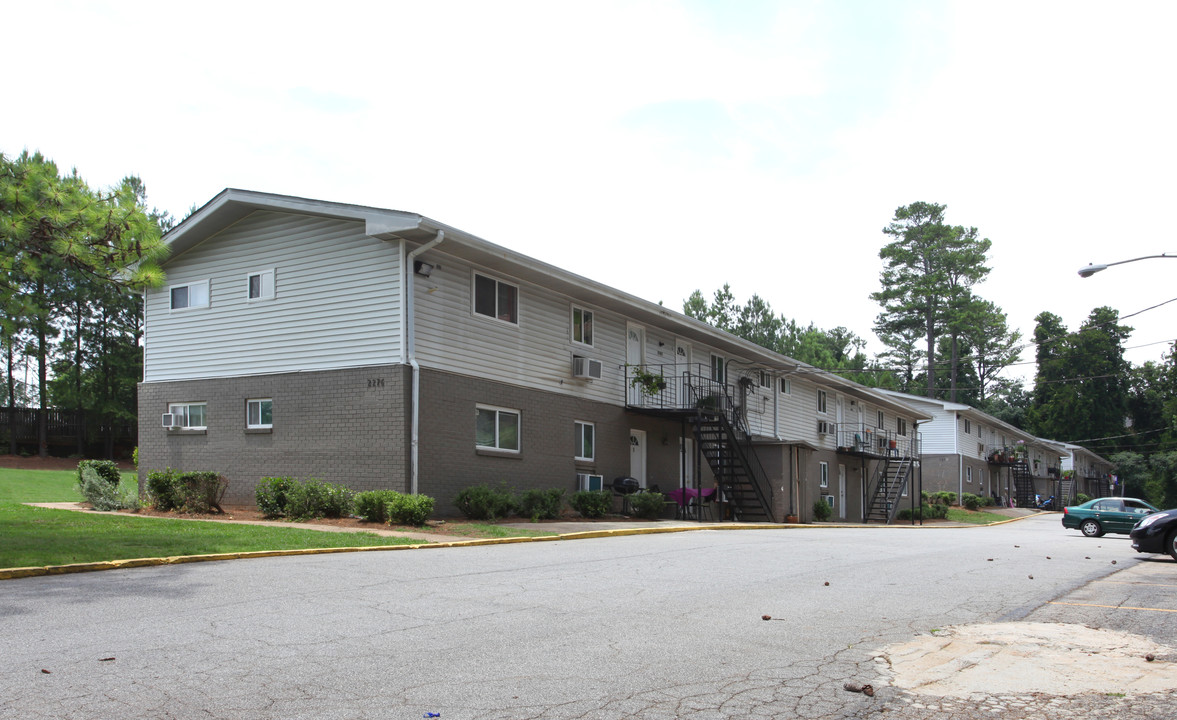 Toco Hills Apartments in Atlanta, GA - Building Photo