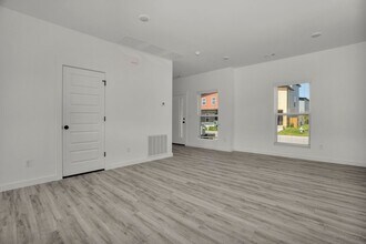 901 States Ave in Bentonville, AR - Building Photo - Building Photo