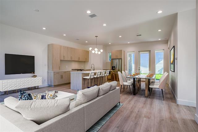 property at 424 N Denver St