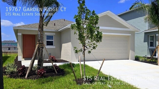 19767 Garden Ridge Ct in Lehigh Acres, FL - Building Photo - Building Photo