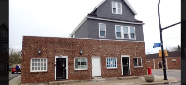 1305 Bailey Ave in Buffalo, NY - Building Photo - Building Photo