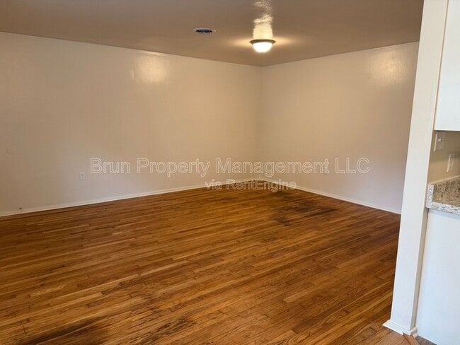 3817 Woodlake Dr in Knoxville, TN - Building Photo - Building Photo