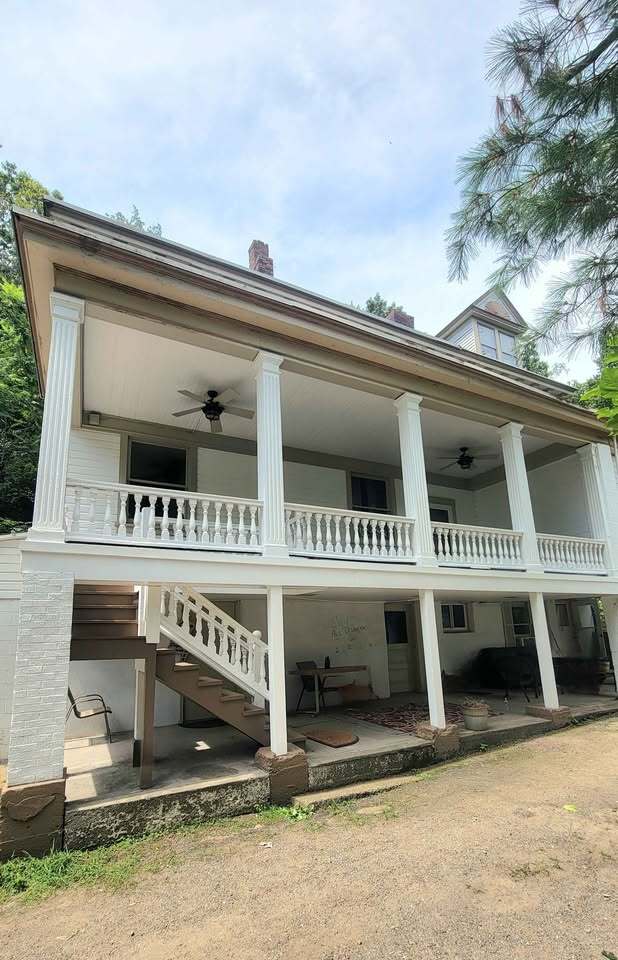 1003 Middle Rd, Unit 1