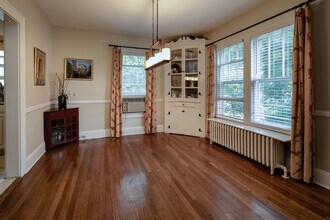 10 Valley View Ave in Gladstone, NJ - Building Photo - Building Photo