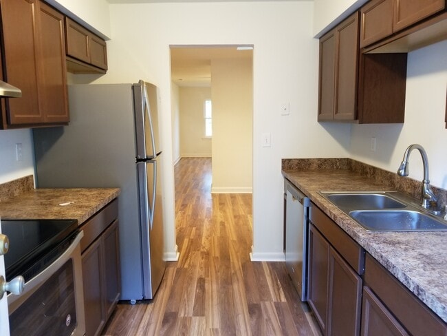 3914 Roebling Ln in Virginia Beach, VA - Building Photo - Building Photo