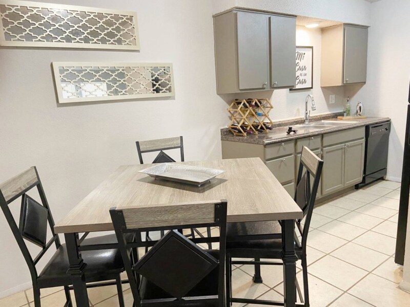 3901 S Garnett Rd in Tulsa, OK - Building Photo