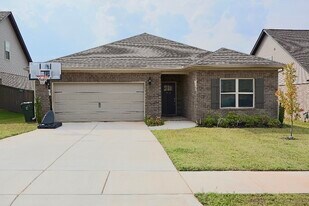 316 Temper St in Huntsville, AL - Building Photo