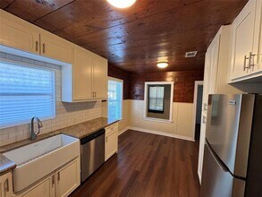 2547 Sharon St in Dallas, TX - Building Photo - Building Photo