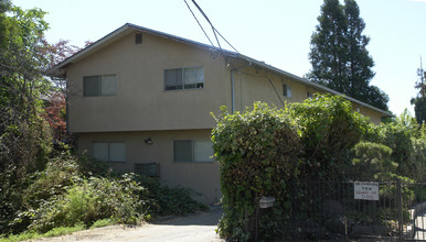 3390 Arkansas St in Oakland, CA - Foto de edificio - Building Photo