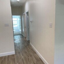 1213 Hemphill St in Greenville, TX - Building Photo - Building Photo