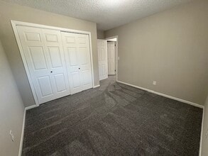 315 E Deer Creek Dr in Rose Hill, KS - Building Photo - Building Photo