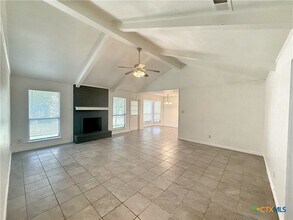 912 Spring Hill Dr in New Braunfels, TX - Building Photo - Building Photo
