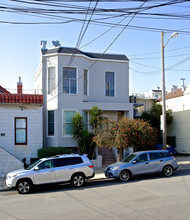 2760-2762 Golden Gate Ave in San Francisco, CA - Building Photo - Building Photo