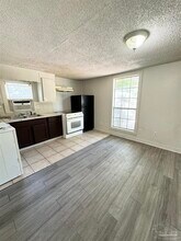 601 S N St in Pensacola, FL - Building Photo - Building Photo