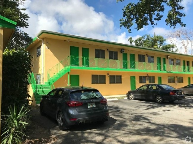 519 NE 83rd St in Miami, FL - Building Photo - Building Photo