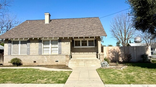 130 E Malone St in Hanford, CA - Building Photo - Building Photo
