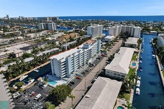 3051 NE 48th St in Fort Lauderdale, FL - Building Photo - Building Photo