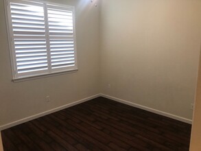 9963 Caldon Way in Elk Grove, CA - Building Photo - Building Photo