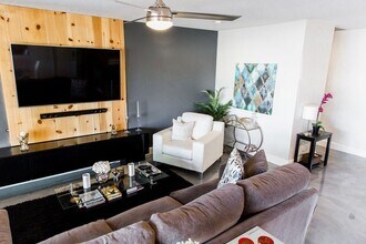 420 W Flower St in Phoenix, AZ - Building Photo - Building Photo