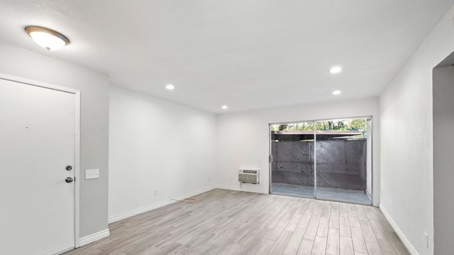 7932 Mission Center Ct