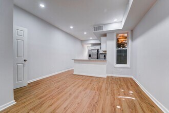 2137 W Fayette St in Baltimore, MD - Building Photo - Building Photo