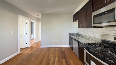 324 Princeton St in Boston, MA - Building Photo - Building Photo