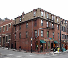 224-238 Cambridge St Apartments