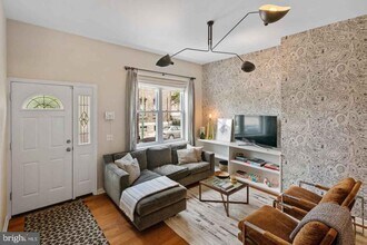 1724 Morris St in Philadelphia, PA - Building Photo - Building Photo