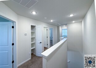 2503 Lynwood Bnd, Unit #101 in San Antonio, TX - Foto de edificio - Building Photo