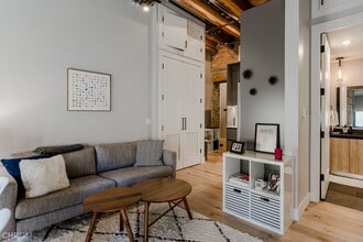 729 N Sangamon St in Chicago, IL - Building Photo - Building Photo